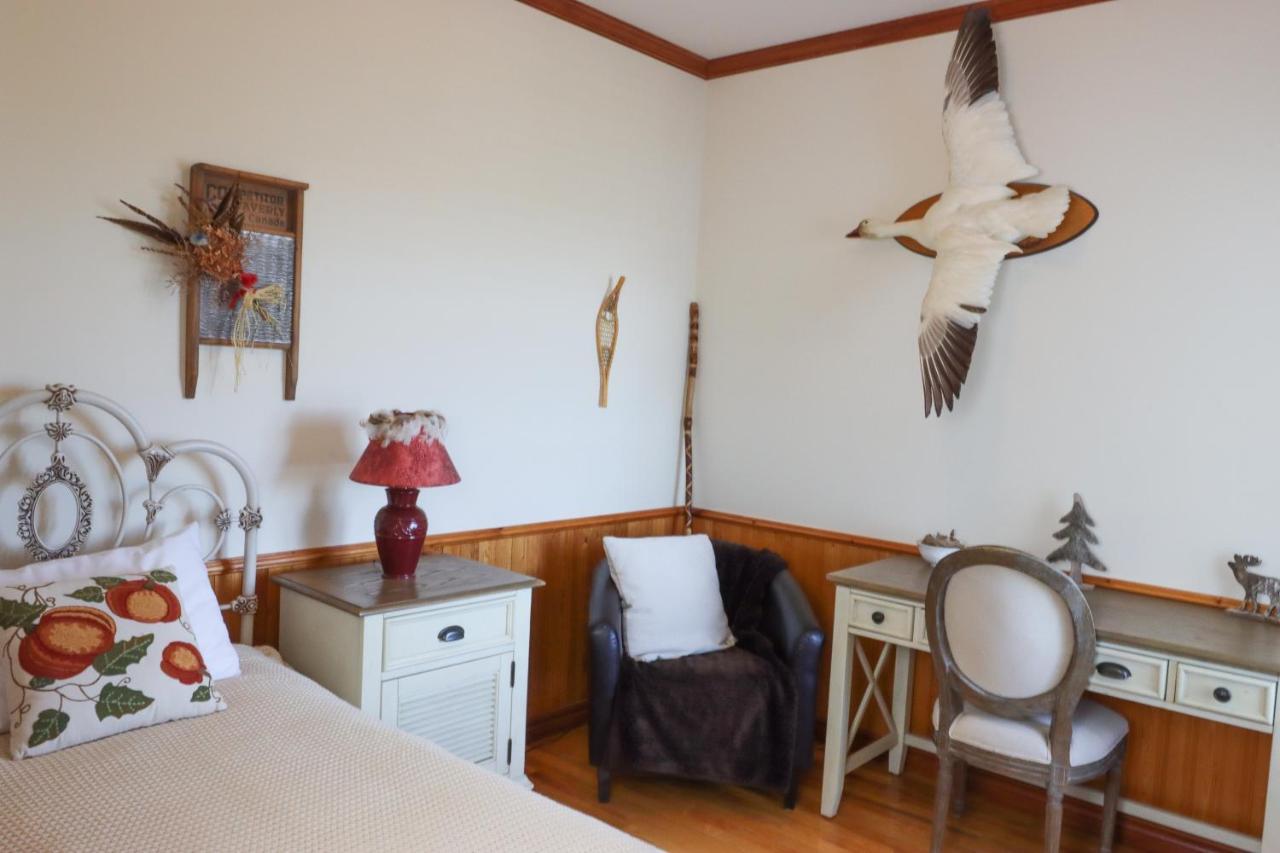 Bed & Breakfast, Gite La Princesse Des Champs Boischatel Екстер'єр фото