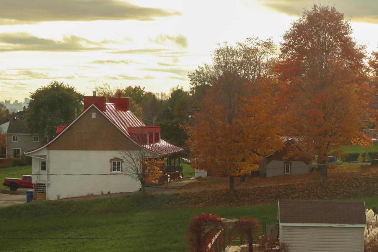 Bed & Breakfast, Gite La Princesse Des Champs Boischatel Екстер'єр фото
